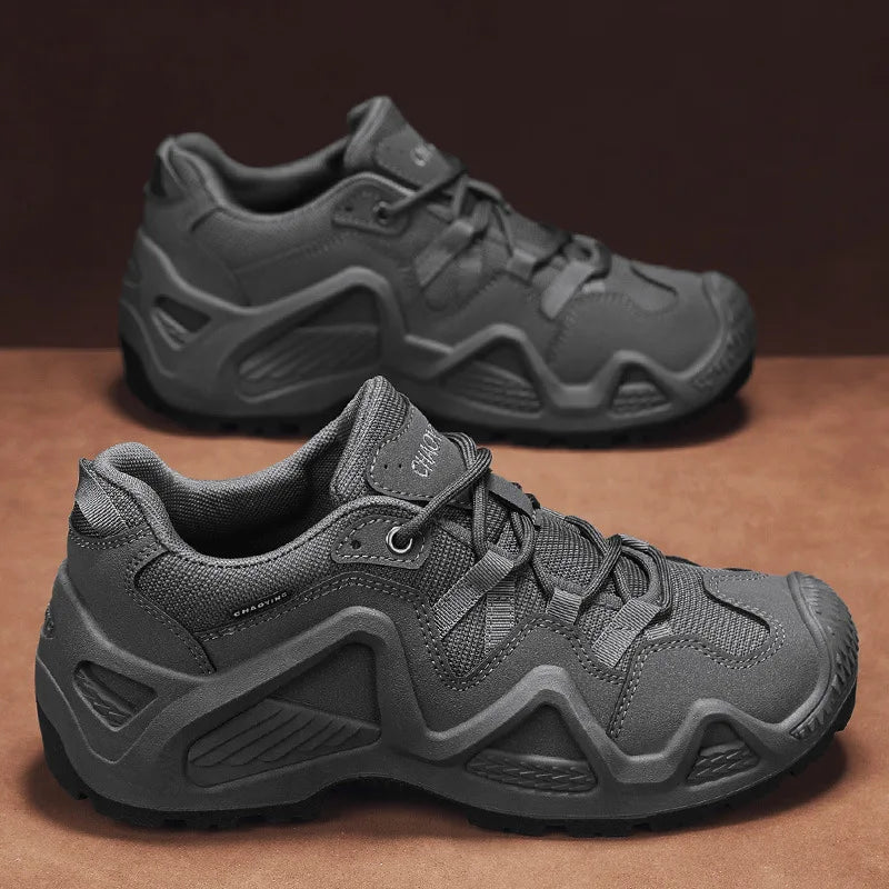 Men's Outdoor Fashion Sneakers New Designers Hiking Shoes Men's Camouflage Breathable Walking Shoes Climbing Shoes for Couples