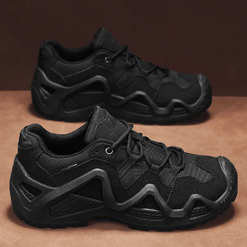 Men's Outdoor Fashion Sneakers New Designers Hiking Shoes Men's Camouflage Breathable Walking Shoes Climbing Shoes for Couples